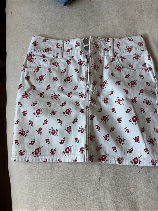 BDG Dresses & Skirts - BDG White Mini Skirt with Red Floral Trim